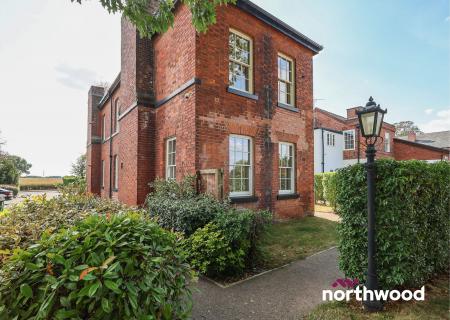 1 bedroom Flat to let in The Hill, Sandbach, CW11