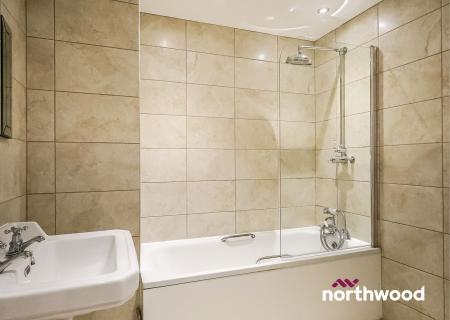 1 bedroom Flat to let in The Hill, Sandbach, CW11