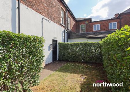 1 bedroom Flat to let in The Hill, Sandbach, CW11