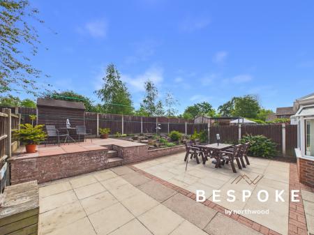 4 bedroom Detached house for sale in Leyland Grove, Crewe, CW1
