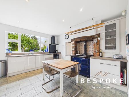 4 bedroom Detached house for sale in Fidlers Green Offley Road, Sandbach, CW11