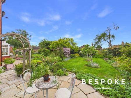 4 bedroom Detached house for sale in Fidlers Green Offley Road, Sandbach, CW11