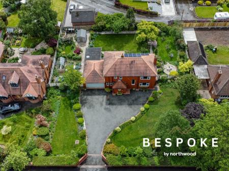 4 bedroom Detached house for sale in Fidlers Green Offley Road, Sandbach, CW11