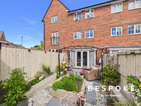 4 bedroom Town house for sale in Comma Road, Sandbach, CW11
