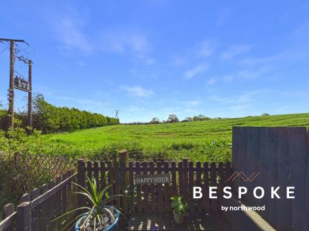 2 bedroom Terraced House for sale in Crewe Road, Sandbach, CW11