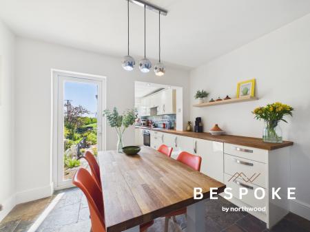 2 bedroom Terraced House for sale in Crewe Road, Sandbach, CW11