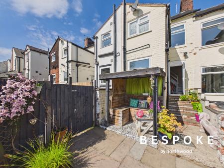 2 bedroom Terraced House for sale in Crewe Road, Sandbach, CW11