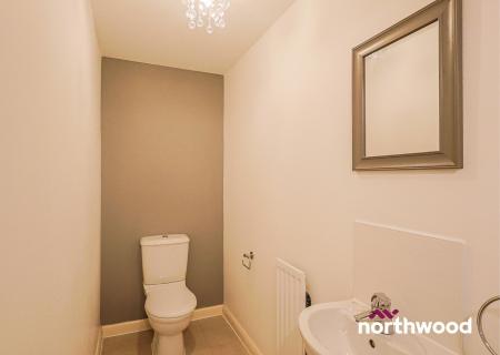 3 bedroom End of terrace house to let in Hardings Wood Avenue, Sandbach, CW11