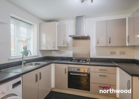 3 bedroom End of terrace house to let in Hardings Wood Avenue, Sandbach, CW11