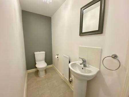 3 bedroom Mews house to let in Hardings Wood Avenue, Sandbach, CW11