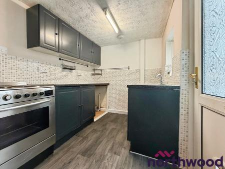 2 bedroom Terraced House to let in Newfield Street, Sandbach, CW11
