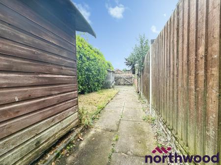 2 bedroom Terraced House to let in Newfield Street, Sandbach, CW11