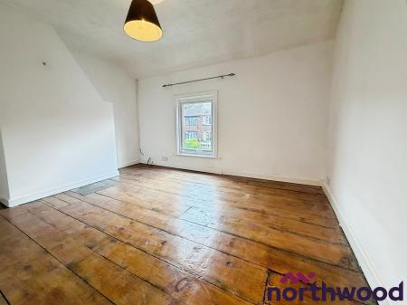 2 bedroom Terraced House to let in Newfield Street, Sandbach, CW11