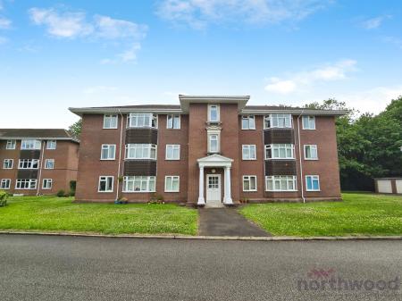 1 bedroom Flat to let in Ravenscroft, Holmes Chapel, CW4