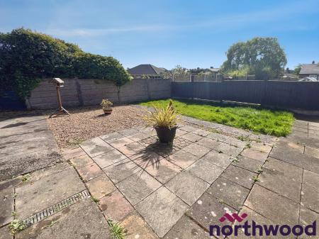 2 bedroom Bungalow to let in Tennyson Avenue, Crewe, CW1