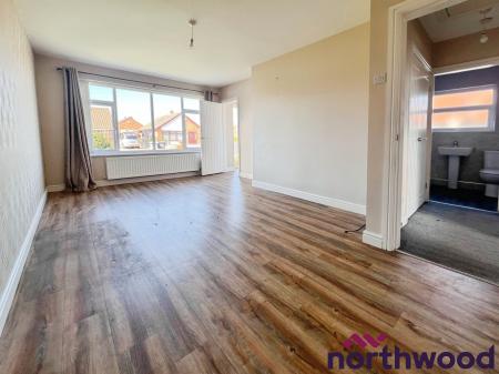 2 bedroom Bungalow to let in Tennyson Avenue, Crewe, CW1