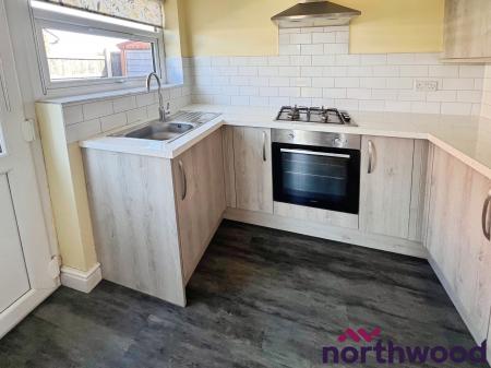 2 bedroom Bungalow to let in Tennyson Avenue, Crewe, CW1