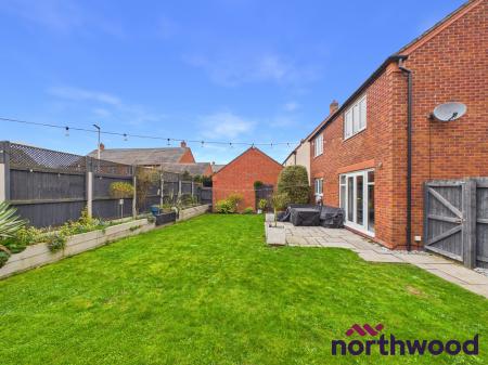 4 bedroom Detached house to let in Barnton Way, Sandbach, CW11
