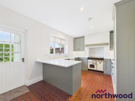 3 bedroom Semi-detached house to let in Boden Hall Cottages, Rode Heath, ST7