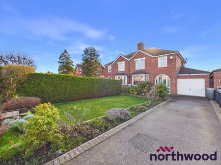 3 bedroom Semi-detached house to let in Park Lane, Sandbach, CW11