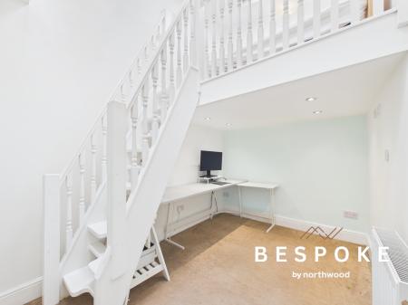 4 bedroom End of terrace house for sale in Marsh Green Road, Sandbach, CW11