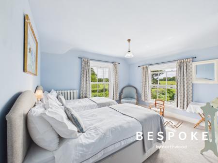 4 bedroom Detached house for sale in Holmes Chapel Road, Somerford, Congleton, CW12