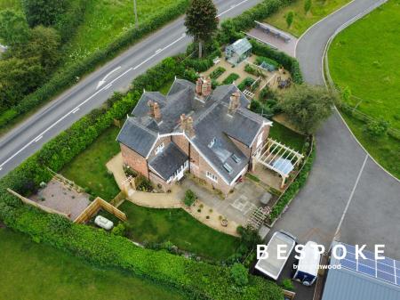 4 bedroom Detached house for sale in Holmes Chapel Road, Somerford, Congleton, CW12