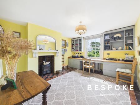 4 bedroom Detached house for sale in Holmes Chapel Road, Somerford, Congleton, CW12