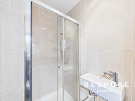 4 bedroom Detached house for sale in The Dingle, Haslington, CW1