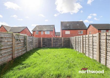 3 bedroom Semi-detached house to let in Wheatfield Drive, Leighton, Crewe, CW1