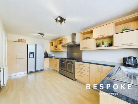 4 bedroom Detached house for sale in Rookery Close, Sandbach, CW11