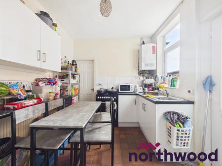 3 bedroom Terraced House for sale in West Street, Crewe, CW1