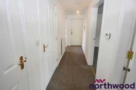 2 bedroom Flat to let in William Foden Close, Elworth, Sandbach, CW11