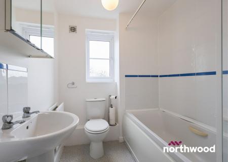 2 bedroom Flat to let in William Foden Close, Elworth, Sandbach, CW11