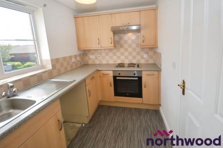 2 bedroom Flat to let in William Foden Close, Elworth, Sandbach, CW11