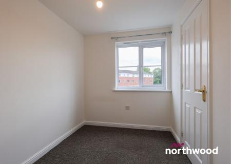 2 bedroom Flat to let in William Foden Close, Elworth, Sandbach, CW11