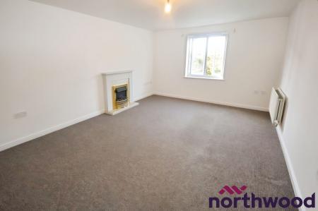 2 bedroom Flat to let in William Foden Close, Elworth, Sandbach, CW11