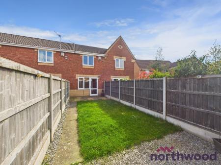 2 bedroom Town house to let in Ecton Close, Winsford, CW7