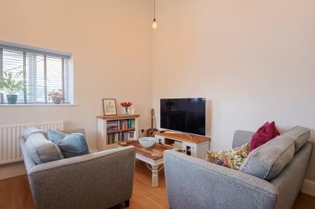 2 bedroom Flat to let in 1A Welles Street, Sandbach, CW11