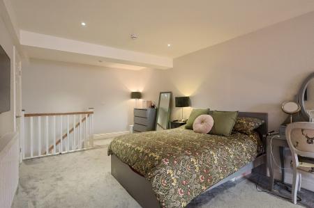 2 bedroom Flat to let in 1A Welles Street, Sandbach, CW11