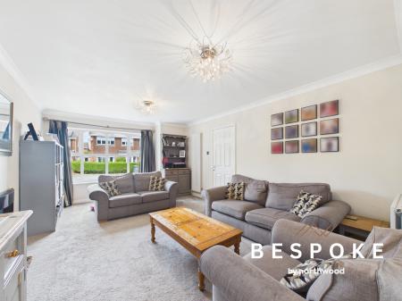 4 bedroom Detached house for sale in Somerford Close, Sandbach, CW11