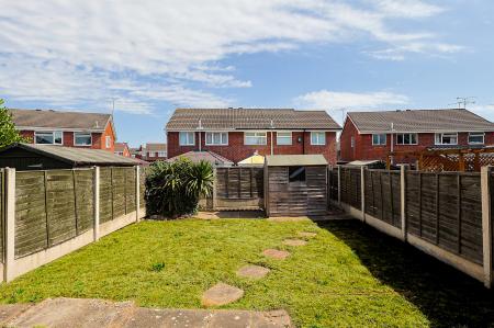 2 bedroom Semi-detached house to let in Malory Close, Crewe, CW1