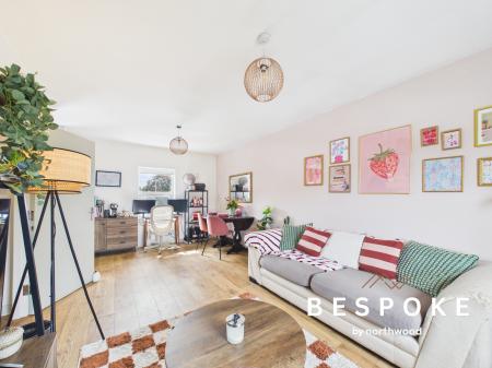 2 bedroom Flat for sale in Lambert Crescent, Nantwich, CW5