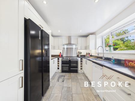 4 bedroom Semi-detached house for sale in Zan Drive, Sandbach, CW11