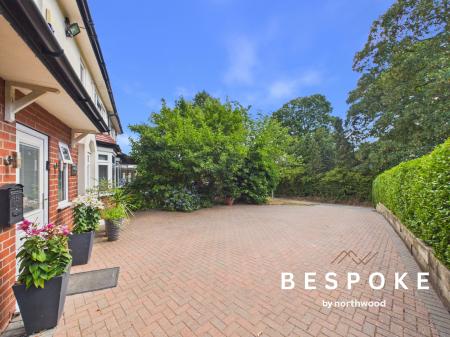 4 bedroom Semi-detached house for sale in Zan Drive, Sandbach, CW11
