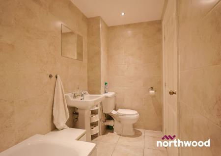 2 bedroom Apartment to let in The Hill, Sandbach, CW11