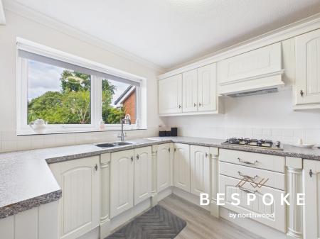 2 bedroom Bungalow for sale in Ferndale Close, Sandbach, CW11