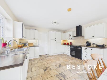 3 bedroom Detached house for sale in London Road, Sandbach, CW11