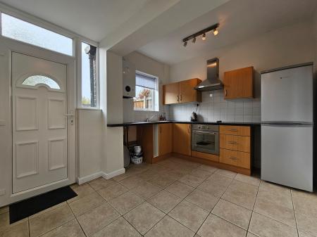 2 bedroom Terraced House to let in Hill Street, Elworth, Sandbach, CW11