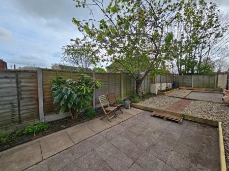 2 bedroom Terraced House to let in Hill Street, Elworth, Sandbach, CW11